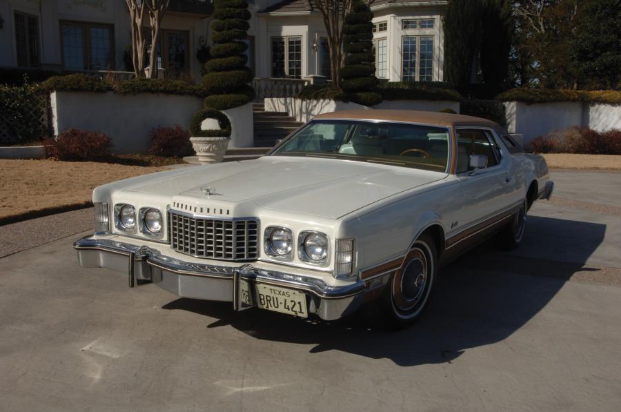  Ford Thunderbird 1974 года  (фото 6 из 7)